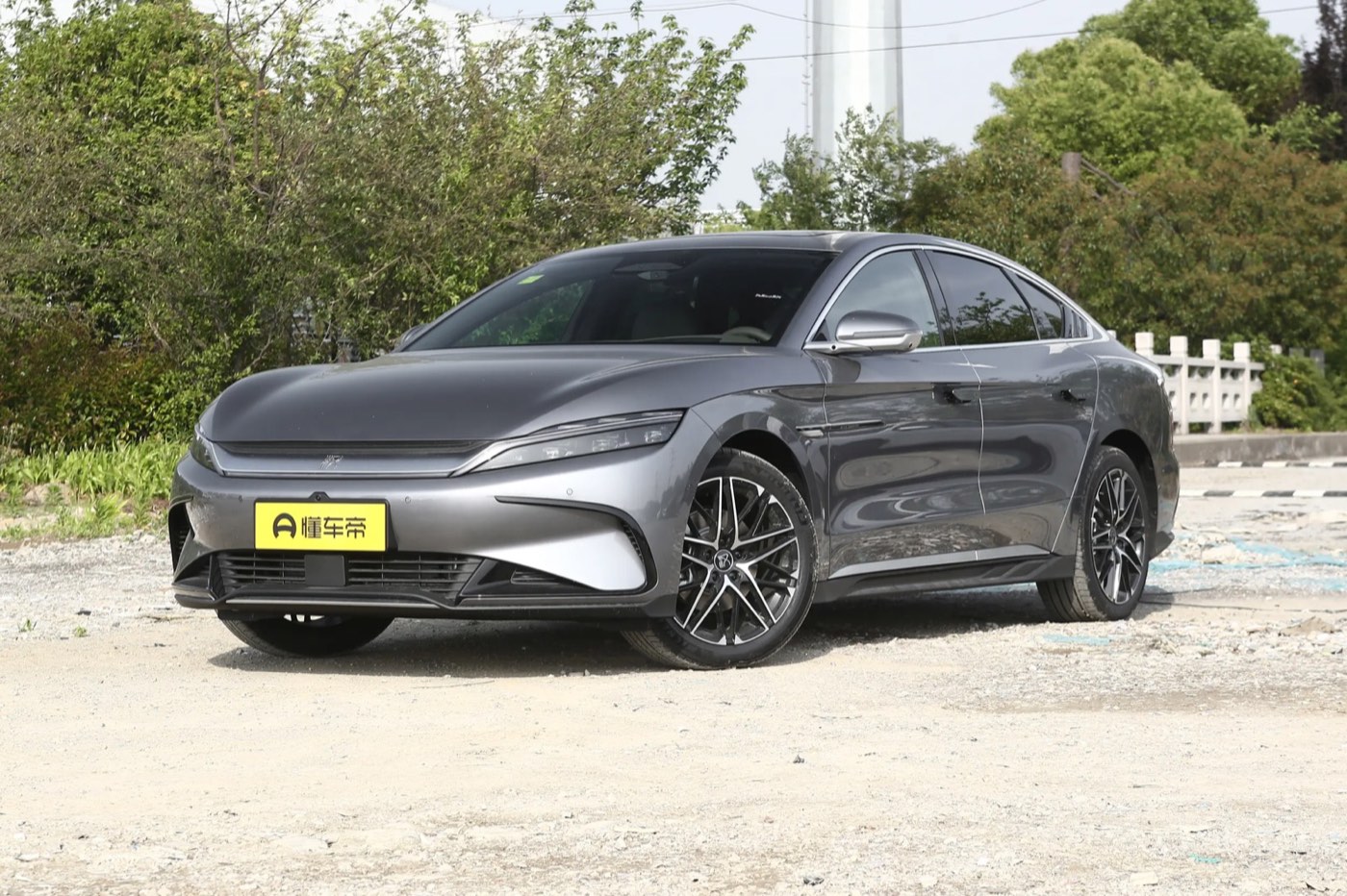 BYD Han EV 2026 миниатюра 3