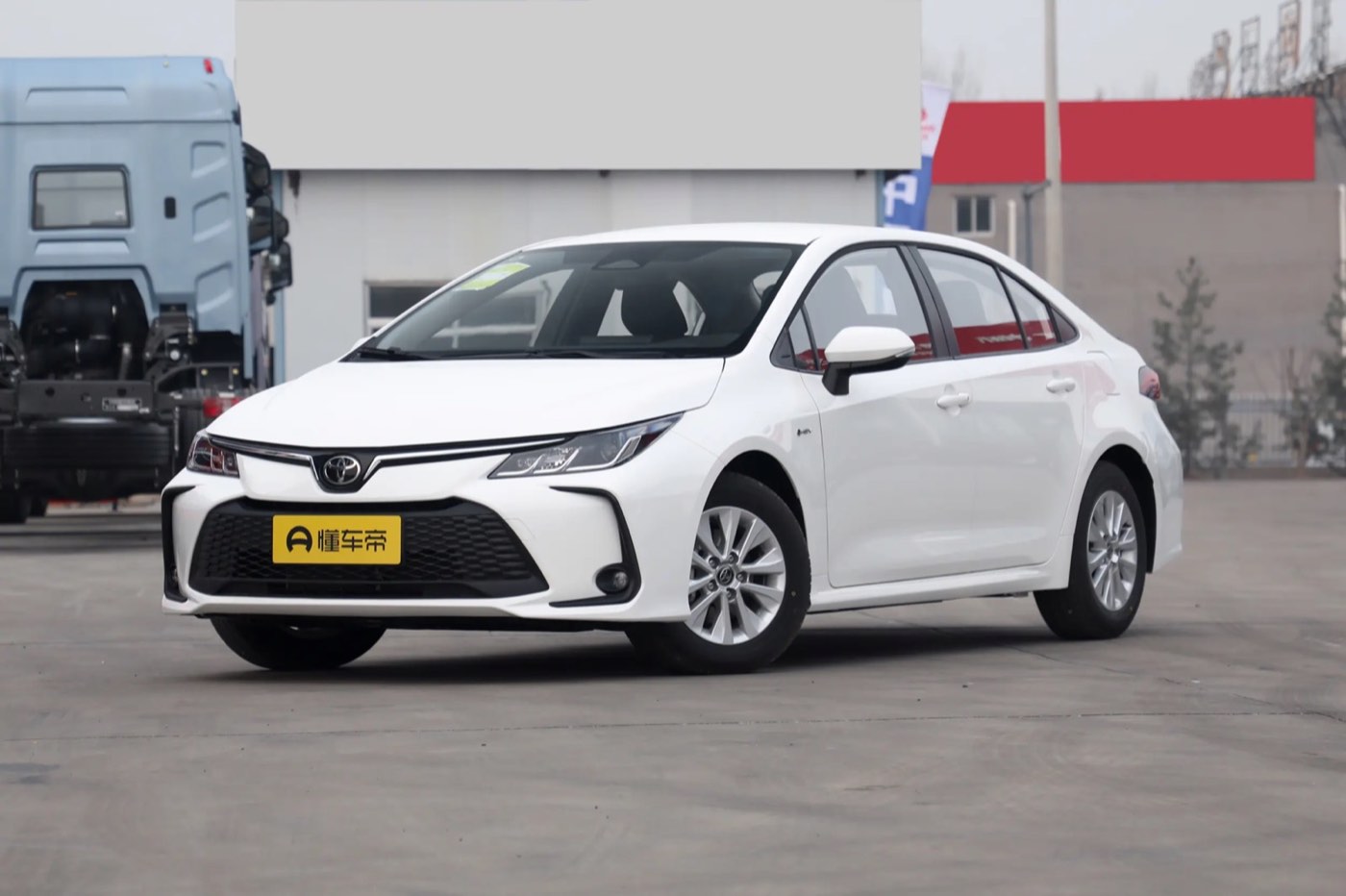 Toyota Corolla 2025 Hybrid 1.8 миниатюра 3